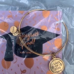 NEW WITH TAGS Class of 2020 Graduation Bracelet